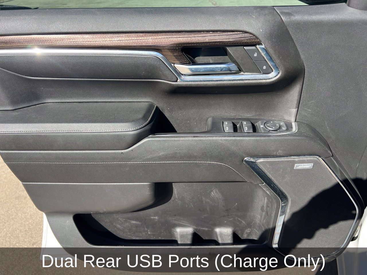 Used 2023 Chevrolet Silverado 1500 LT Trail Boss w/ Convenience Package II AWD/4WD image 11