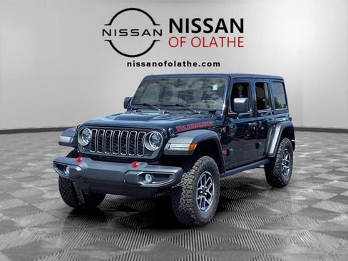 Used 2025 Jeep Wrangler Unlimited Rubicon AWD/4WD image 1