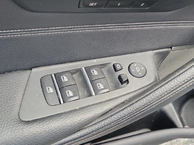 Used 2021 BMW 530i RWD image 25