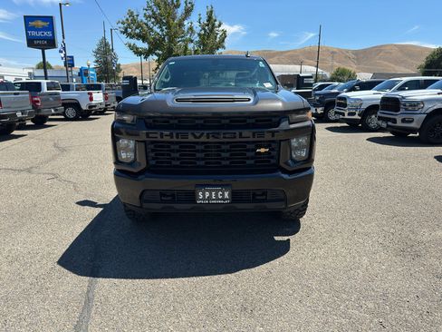 Used 2020 Chevrolet Silverado 2500 Custom w/ Custom Value Package AWD/4WD image 8