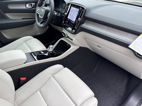 New 2026 Volvo XC40 B5 Plus w/ Protection Package Premier image 15