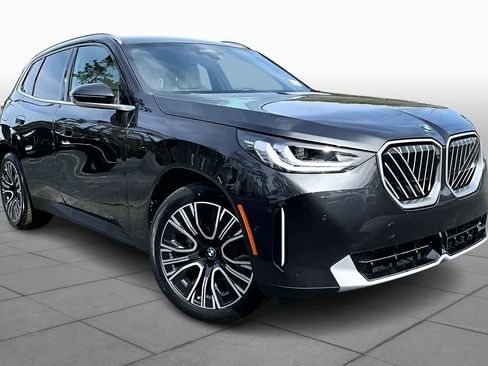 New 2026 BMW X3 xDrive30 w/ Premium Package image 2