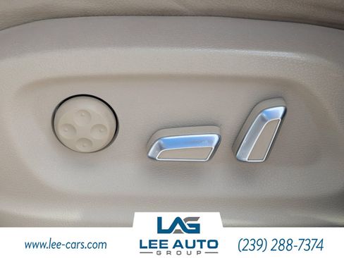 Used 2016 Audi Q5 2.0T Premium Plus w/ Technology Package image 18