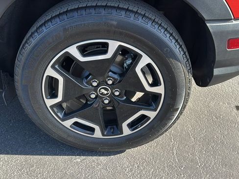 Certified 2024 Ford Bronco Sport Outer Banks AWD/4WD image 9