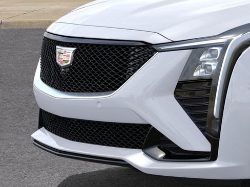 New 2026 Cadillac CT5 V w/ Platinum Package AWD/4WD image 13