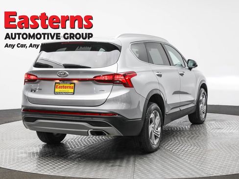 Used 2023 Hyundai Santa Fe SEL image 5