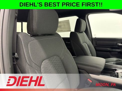 New 2026 RAM 1500 Express AWD/4WD image 14