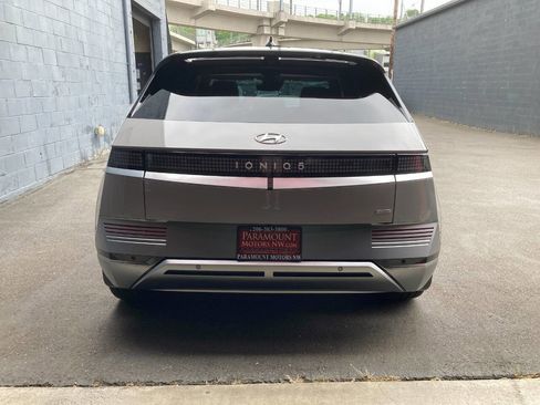 Used 2024 Hyundai Ioniq 5 Limited AWD/4WD image 4