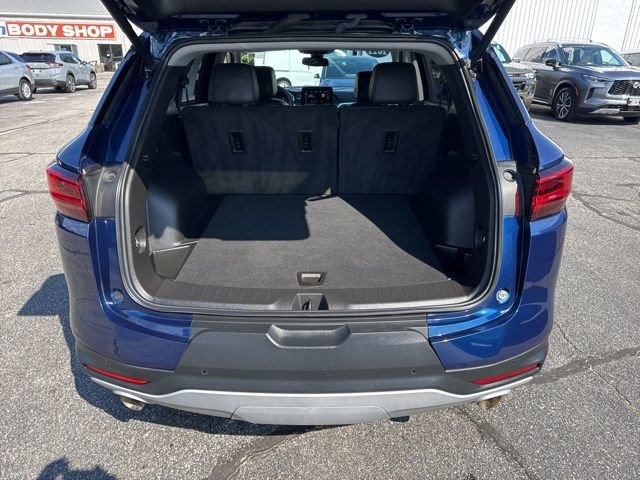 Used 2023 Chevrolet Blazer LT AWD/4WD image 8