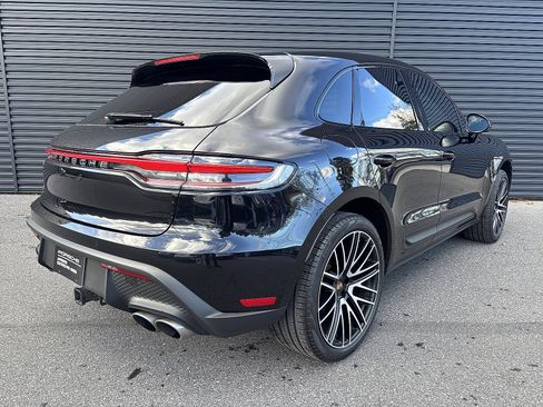 Certified 2024 Porsche Macan S image 5