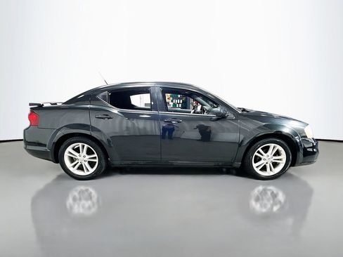 Used 2011 Dodge Avenger Heat image 9