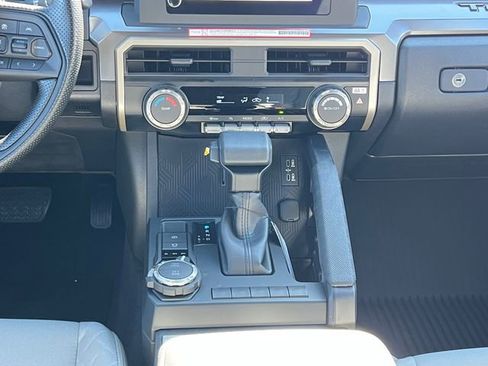 New 2026 Toyota Tacoma SR5 AWD/4WD image 17