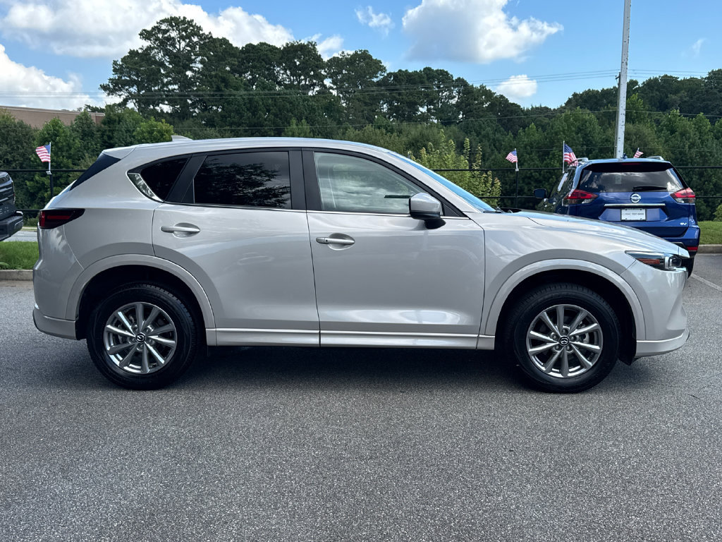 Used 2025 MAZDA CX-5 AWD 2.5 S w/ Preferred Package image 4