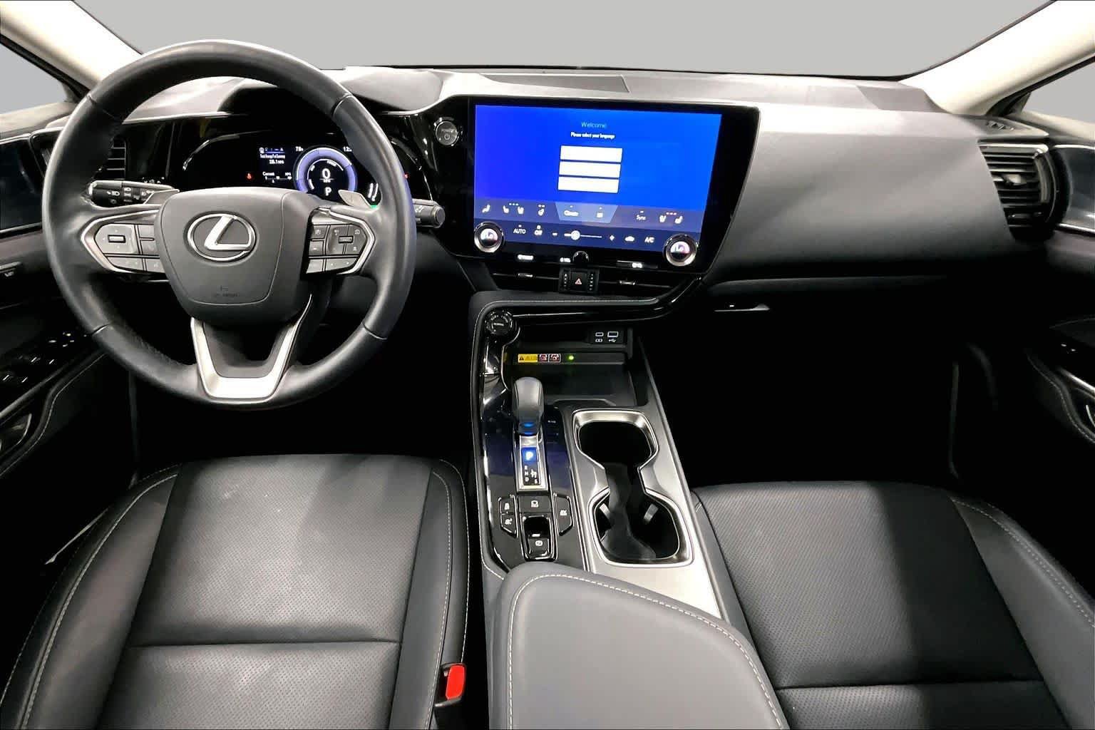 Used 2022 Lexus NX 350h AWD image 16