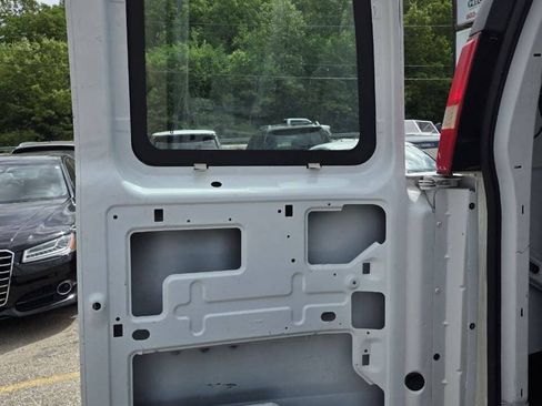 Used 2006 Chevrolet Express 1500 RWD image 15