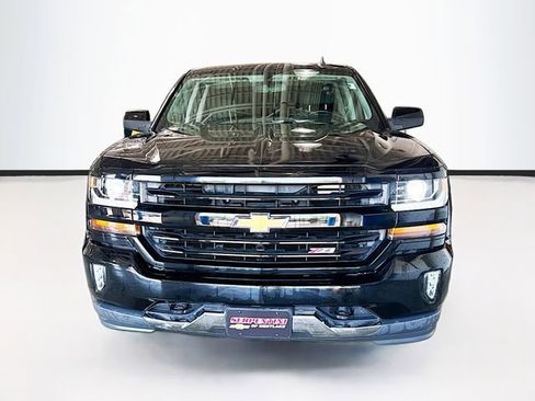 Used 2019 Chevrolet Silverado 1500 LT w/ All Star Edition image 4