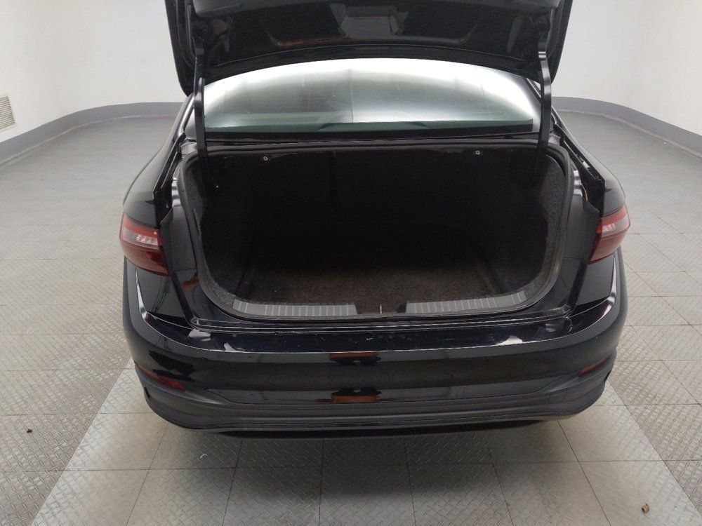 Used 2024 Volkswagen Jetta Sport FWD image 29