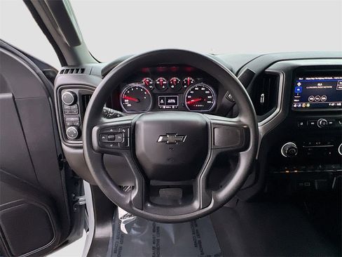 Used 2024 Chevrolet Silverado 1500 Custom Trail Boss image 11