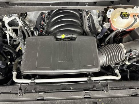 Used 2024 Chevrolet Silverado 1500 LT Trail Boss w/ LT Trail Boss Premium Package AWD/4WD image 32