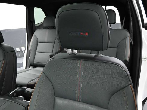 Used 2024 GMC Acadia AT4 w/ Super Cruise Package AWD/4WD image 12