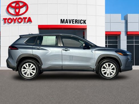 New 2026 Toyota Corolla Cross L FWD image 6