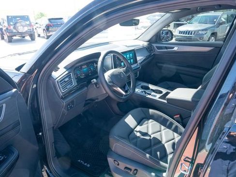 New 2026 Volkswagen Atlas Cross Sport SE AWD/4WD image 17