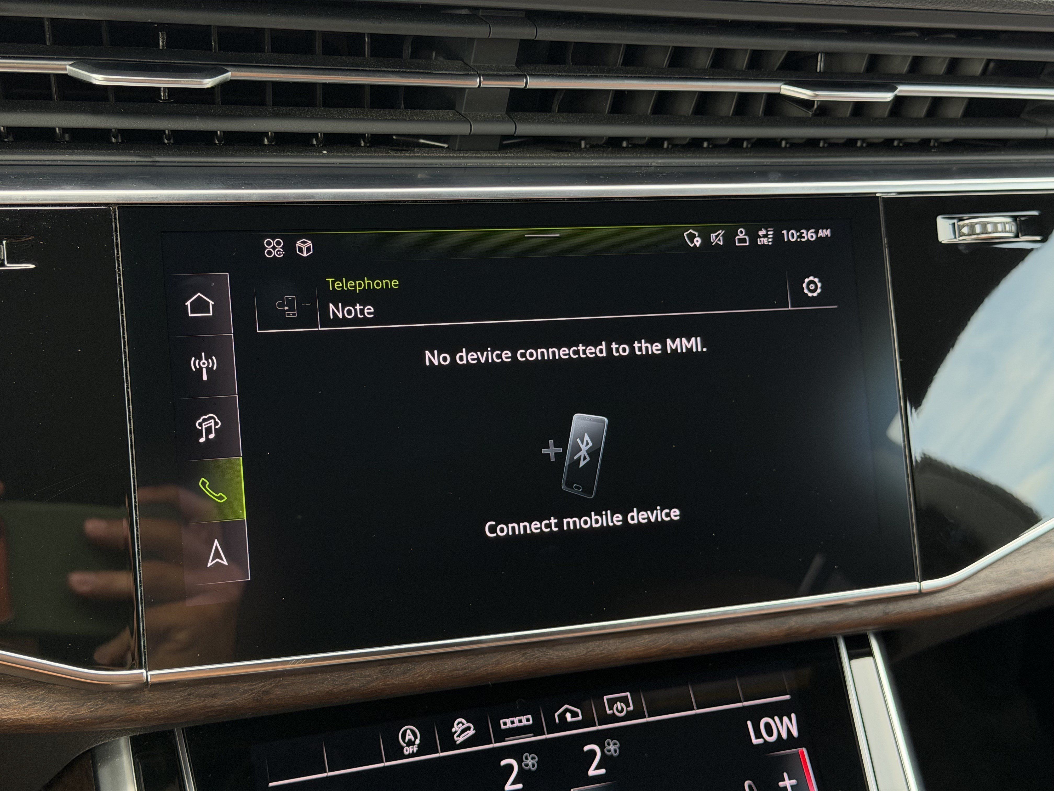 Used 2024 Audi Q8 Premium Plus AWD/4WD image 24