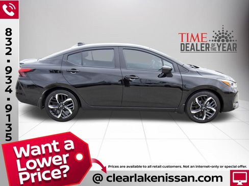 Used 2025 Nissan Versa SR w/ Trunk Package image 8