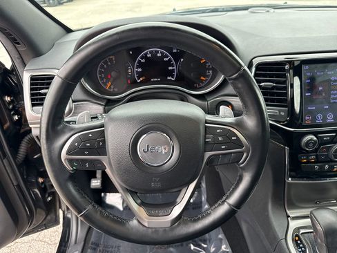 Used 2019 Jeep Grand Cherokee Limited X image 15