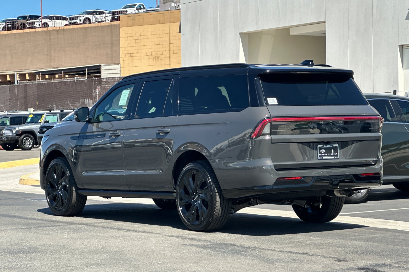 New 2027 Lincoln Navigator L Black Label AWD/4WD image 5