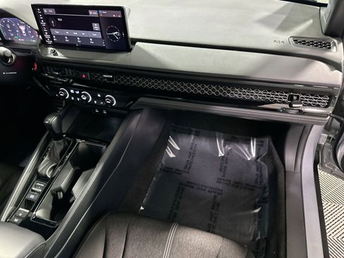 Used 2024 Honda Accord Sport image 34
