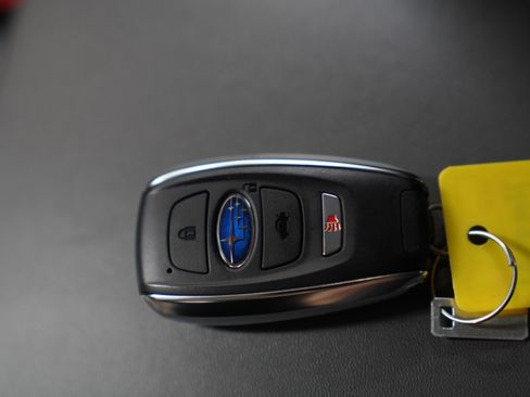 Used 2024 Subaru Crosstrek 2.0i Premium image 32