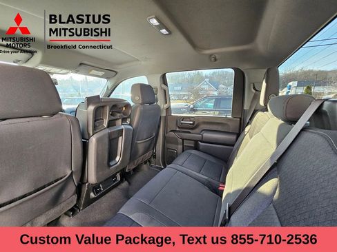 Used 2024 Chevrolet Silverado 2500 Custom w/ Custom Value Package image 19