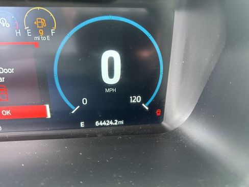 Used 2023 Ford F150 Lariat image 7