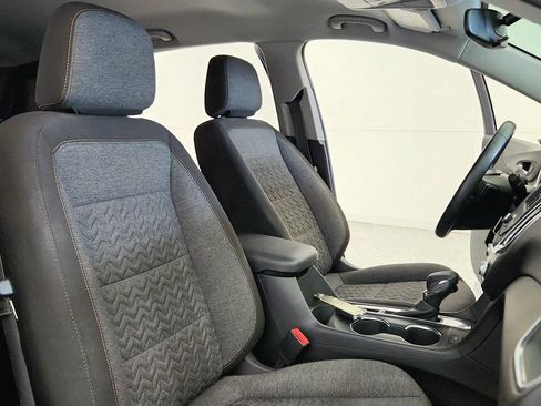 Used 2022 Chevrolet Equinox LT FWD image 30