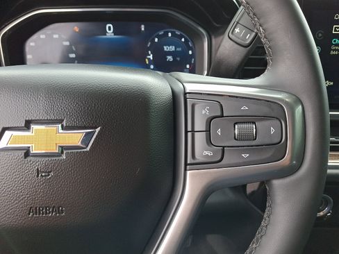 Used 2023 Chevrolet Silverado 1500 LT AWD/4WD image 22