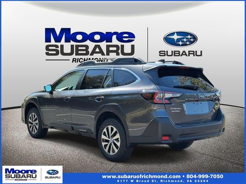 New 2025 Subaru Outback Premium image 4