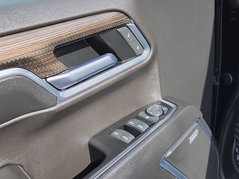 Used 2022 Chevrolet Silverado 1500 RST w/ All Star Edition Plus image 7