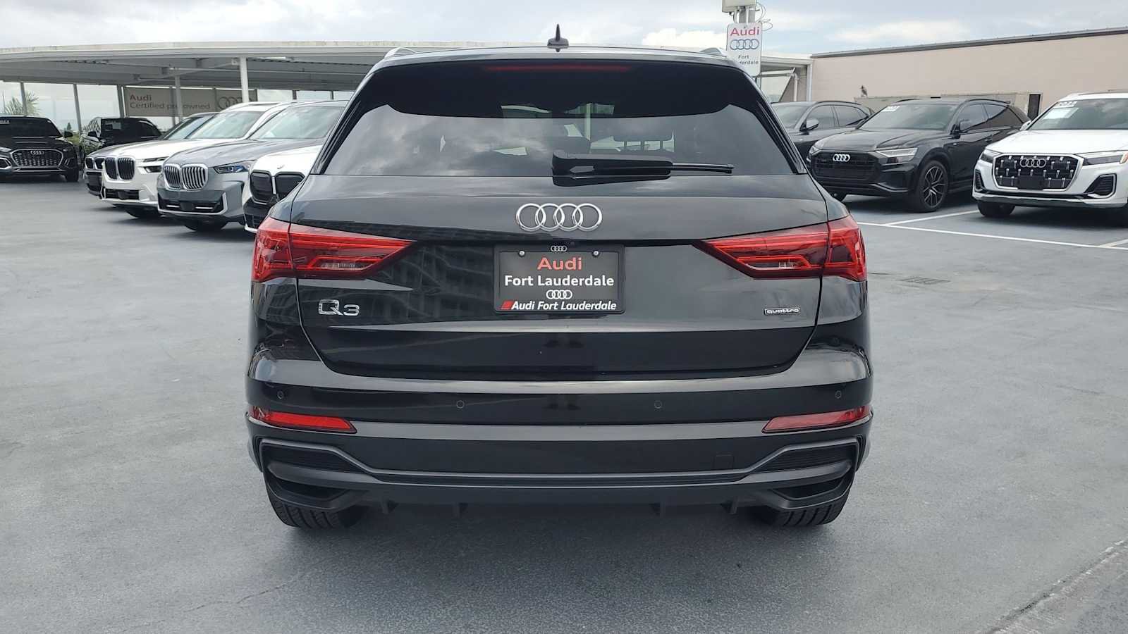 Used 2022 Audi Q3 2.0T Premium w/ Convenience Package AWD/4WD image 5