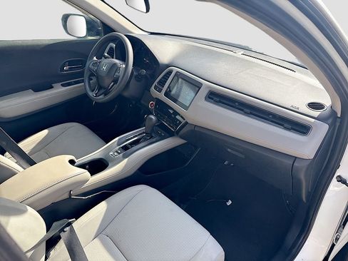 Used 2021 Honda HR-V EX image 29