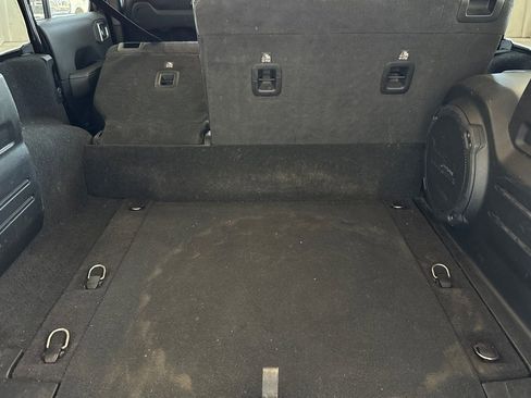 Used 2022 Jeep Wrangler Unlimited Rubicon 4xe w/ Cold Weather Group AWD/4WD image 18