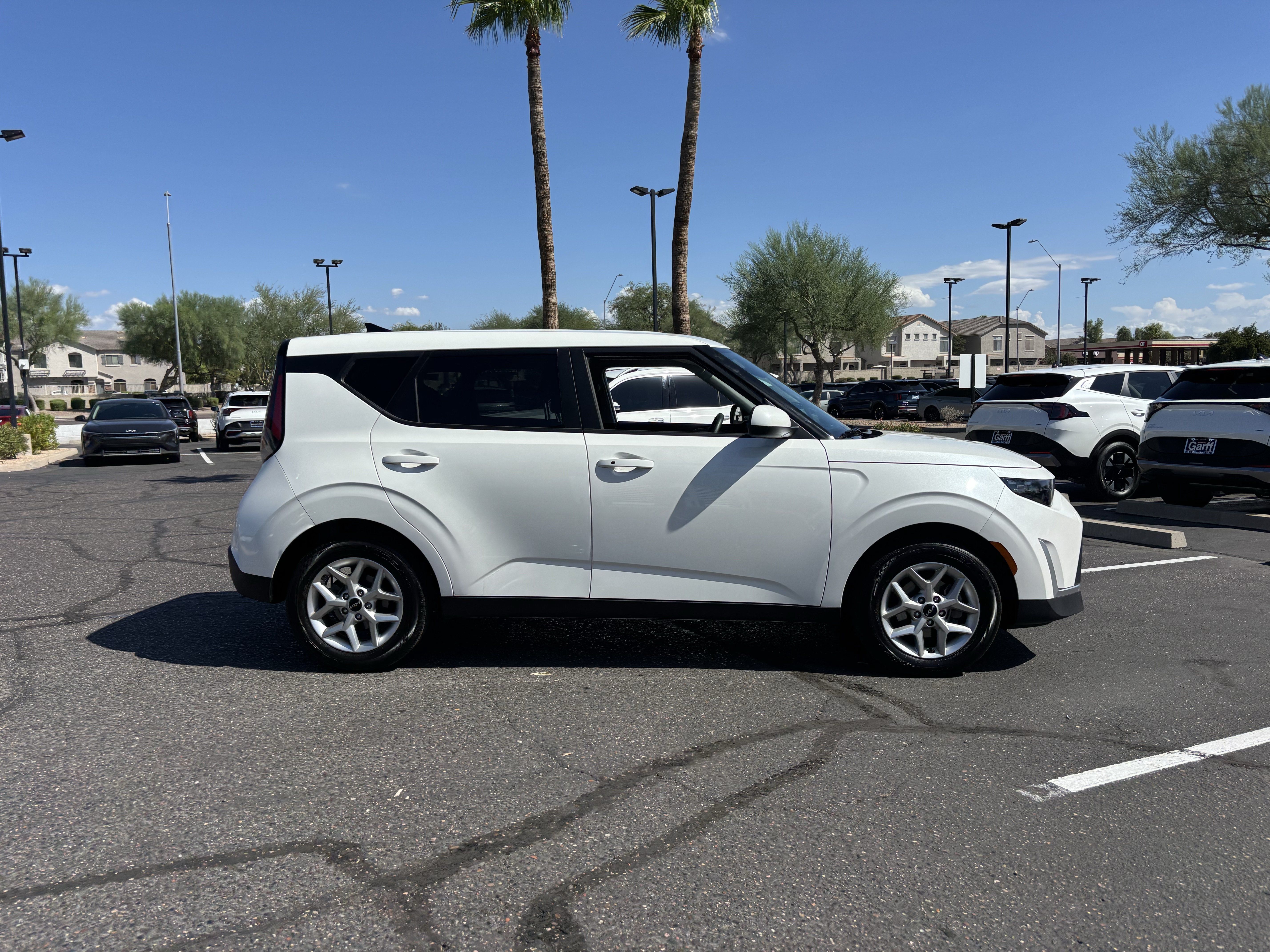 Certified 2025 Kia Soul S FWD image 2