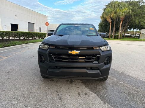 Used 2026 Chevrolet Colorado W/T w/ WT Custom Package RWD image 8