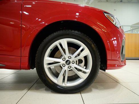 Used 2022 Audi Q3 2.0T Premium Plus image 9