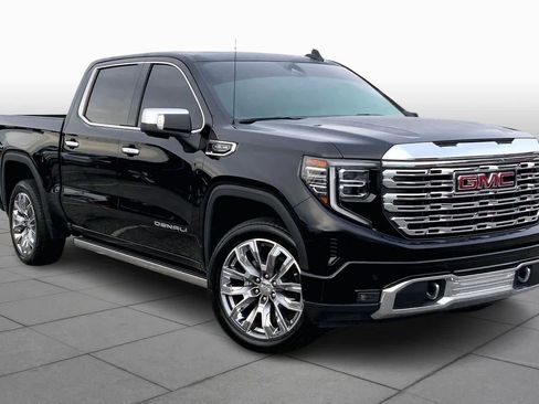 Used 2024 GMC Sierra 1500 Denali w/ Denali Reserve Package image 2