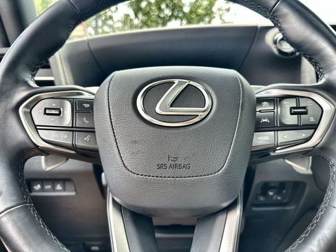 Used 2024 Lexus GX 550 AWD/4WD image 33