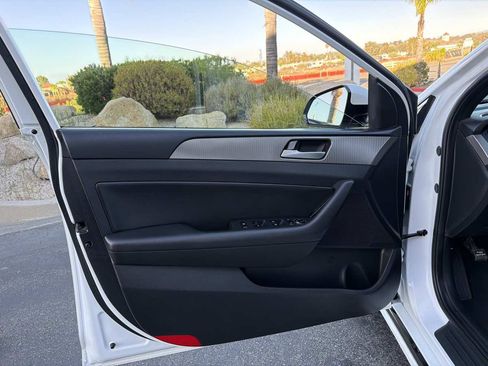 Used 2019 Hyundai Sonata Sport FWD image 23