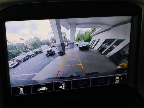 Used 2020 Chevrolet Silverado 2500 LTZ w/ LTZ Plus Package image 35