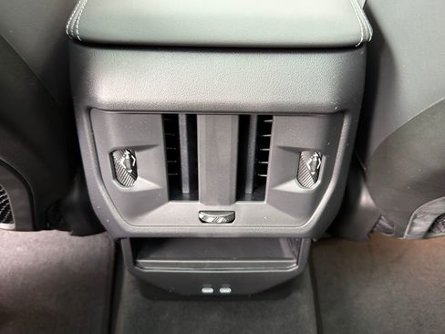 New 2026 BMW X3 xDrive30 w/ Premium Package AWD/4WD image 15