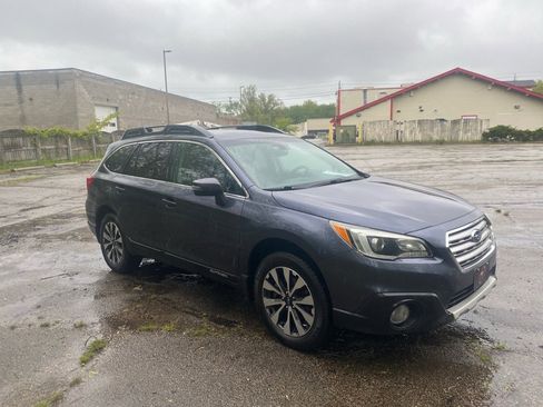 Used 2017 Subaru Outback 3.6R Limited AWD/4WD image 7